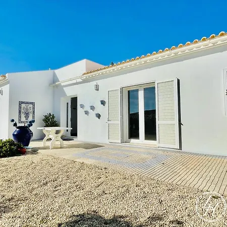 Holiday home Casaancora - Sea View Rooftop - 1km - Garden Raposeira (Faro)